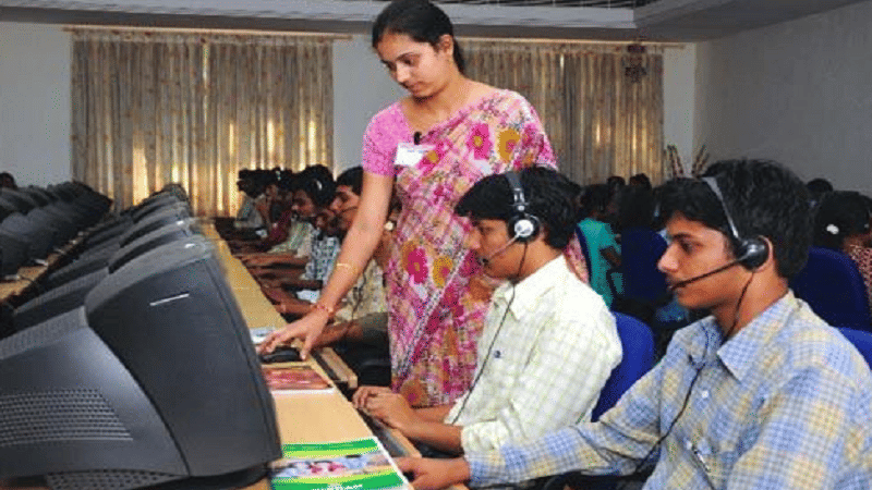 Vignan University, Department of Management Studies Guntur Library and Lab photo 1